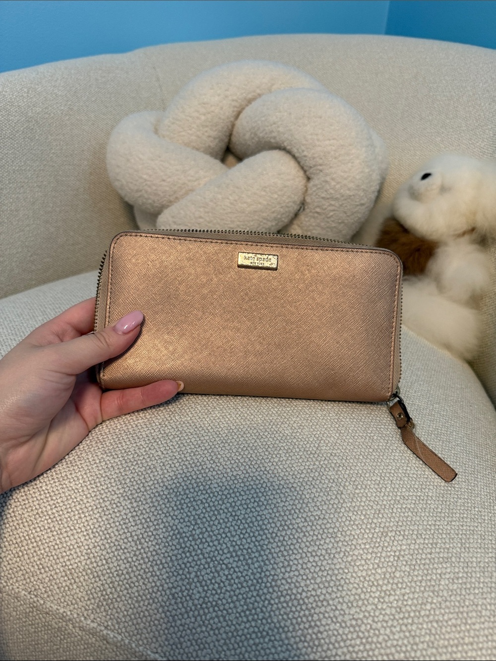 Kate Spade Metallic Rose Gold Zip Wallet with Saffiano Texture